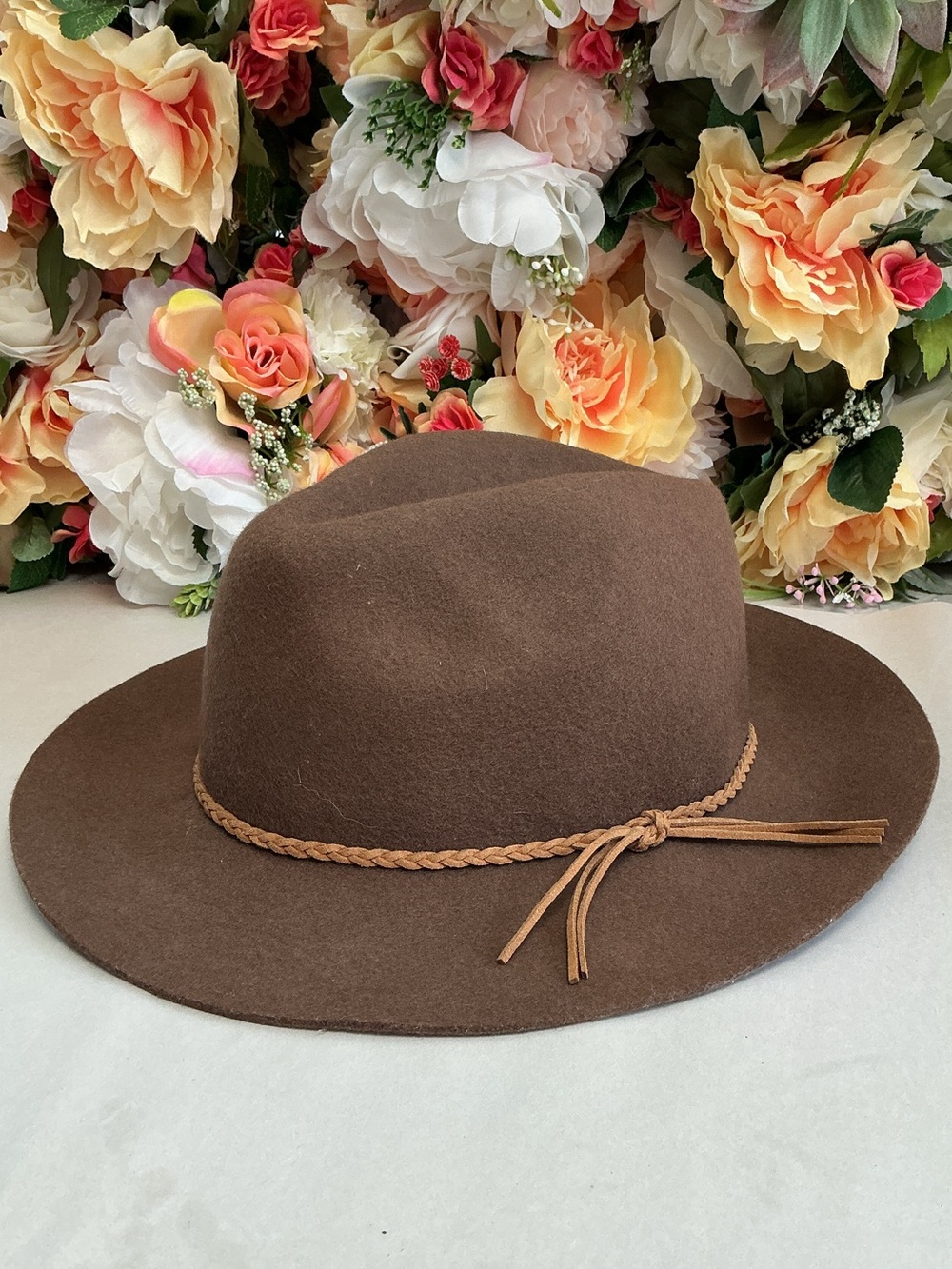 D&Y Brown 100% Wool Felt Wide Brim Fedora Hat Braided Suede Tie One Size